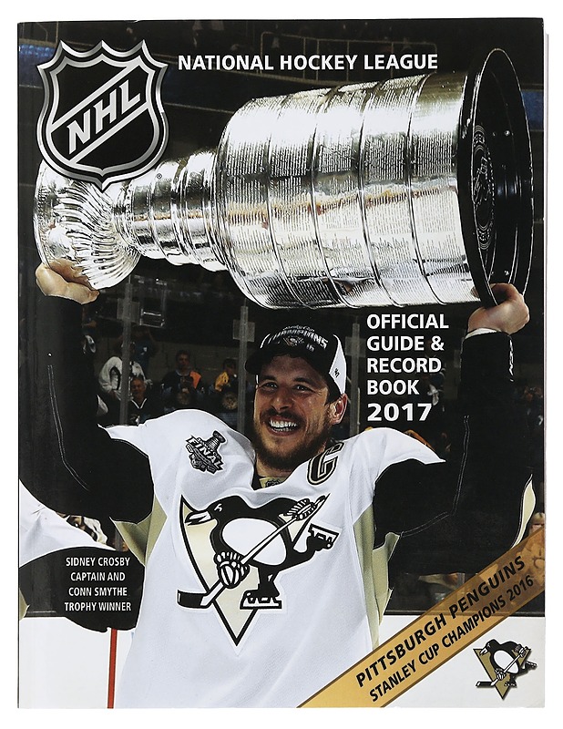 National Hockey League Official Guide & Record Book 2017 - Tietokirjat - 10105505260 - 0