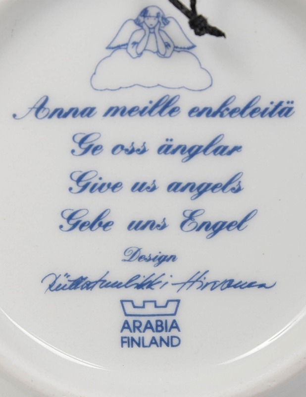 ARABIA Anna meille enkeleitä Leikkivä enkeli seinälautanen - Designsuosikit - 10105506945 - 2