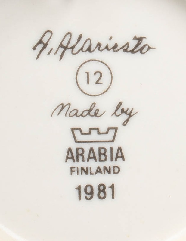 ARABIA Porovaljakolla erämaassa 1981 seinälautanen - Designsuosikit - 10105508913 - 2