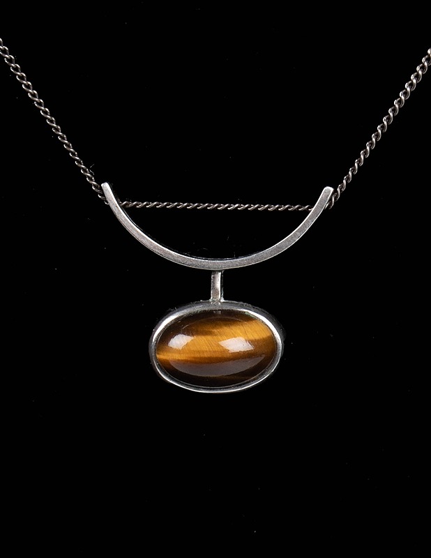 MARTTI VIIKINNIEMI hopeariipus tiikerinsilmällä - Korut - 10105509362 - 1