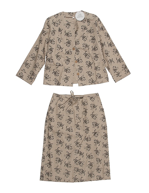 Beige Musta kukkakuvioinen takki ja hame, L - Naisten takit ja jakut - 10105510409 - 0