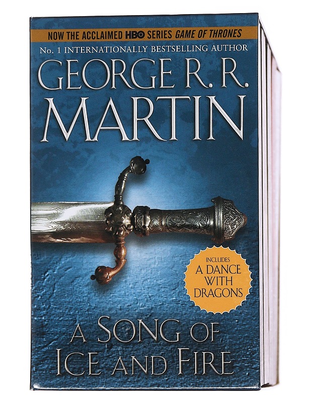 A Song of Ice & Fire 1-5 - George R.R. Martin - Kirja lahjaksi - 10105511223 - 0