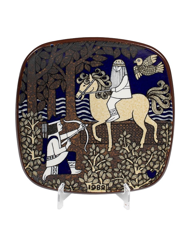 ARABIA Kalevala 1982 vuosilautanen - Designsuosikit - 10105511820 - 0