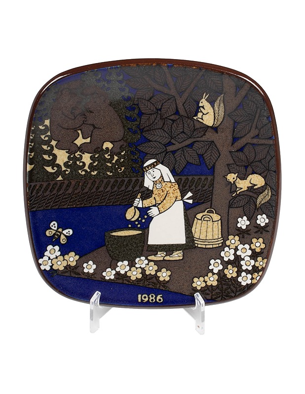 ARABIA Kalevala 1986 vuosilautanen - Designsuosikit - 10105511822 - 0