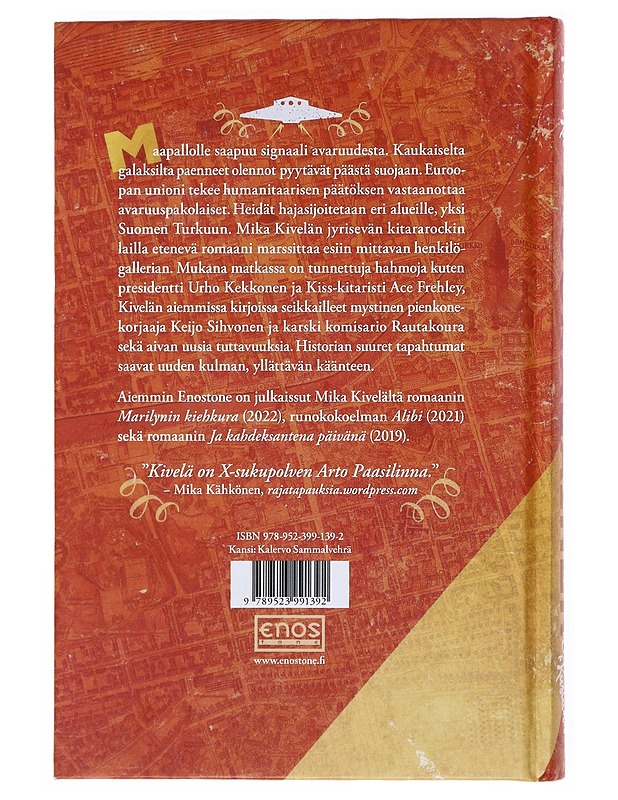 Muukalainen - Mika Kivelä - Romaanit ja novellit - 10105512404 - 1