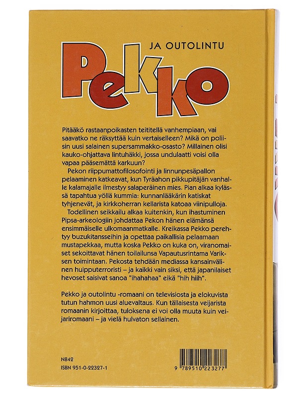 Pekko ja outolintu - Timo Koivusalo - Romaanit ja novellit - 10105513367 - 1