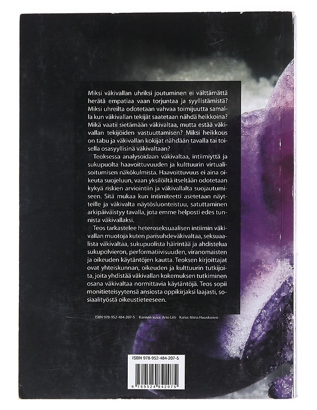 Paljastettu intiimi : sukupuolistuneen väkivallan dynamiikkaa - Näre, Sari - Tietokirjat ja oppaat - 10105513656 - 1