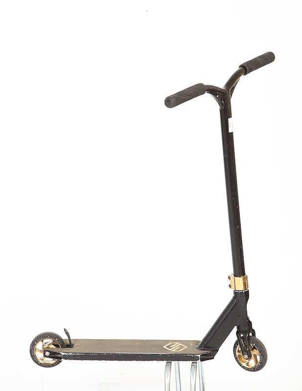 STRIKER scuutti - Erikoispyörät - 10105513931 - 0