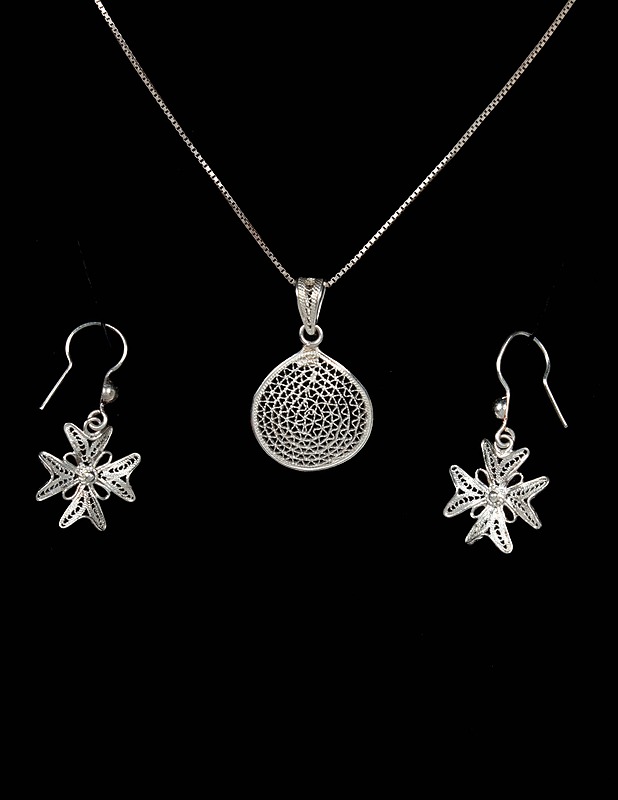 Hopeinen filigraanikorusetti - Korut - 10105514408 - 1