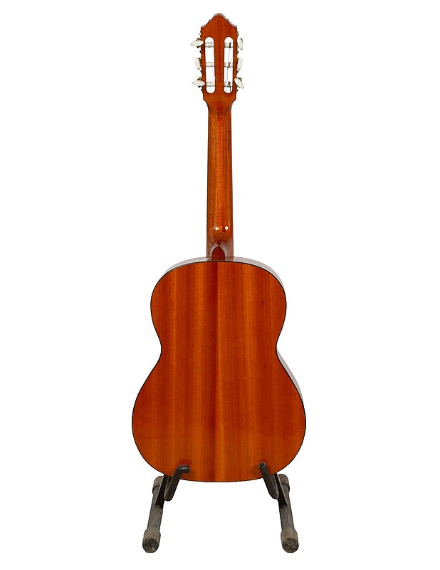 AMADA -klassinen kitara (pieni)  - Soittimet - 10105514443 - 1