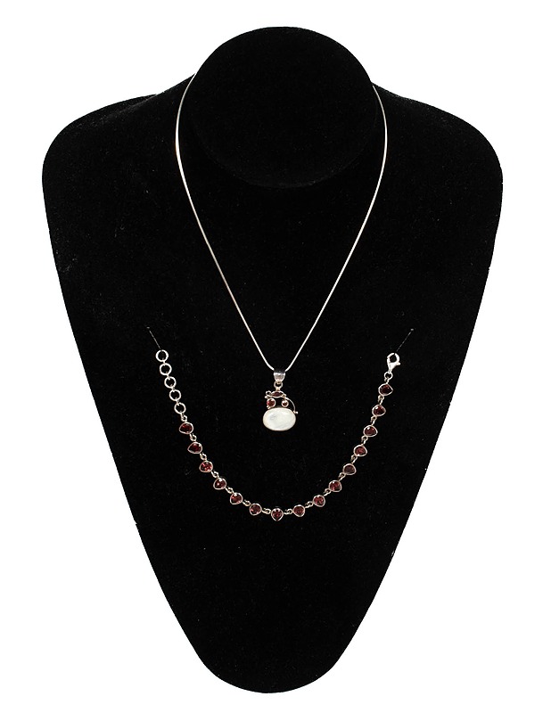 Hopeinen korusetti - Korut - 10105514632 - 0