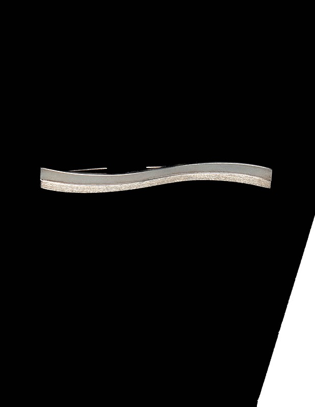 KULTAKESKUS hopeinen rintakoru - Korut - 10105514635 - 1