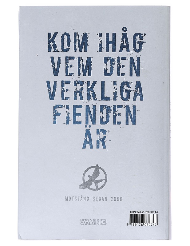 Revolt - Collins, Suzanne - Romaanit ja novellit - 10105516426 - 1