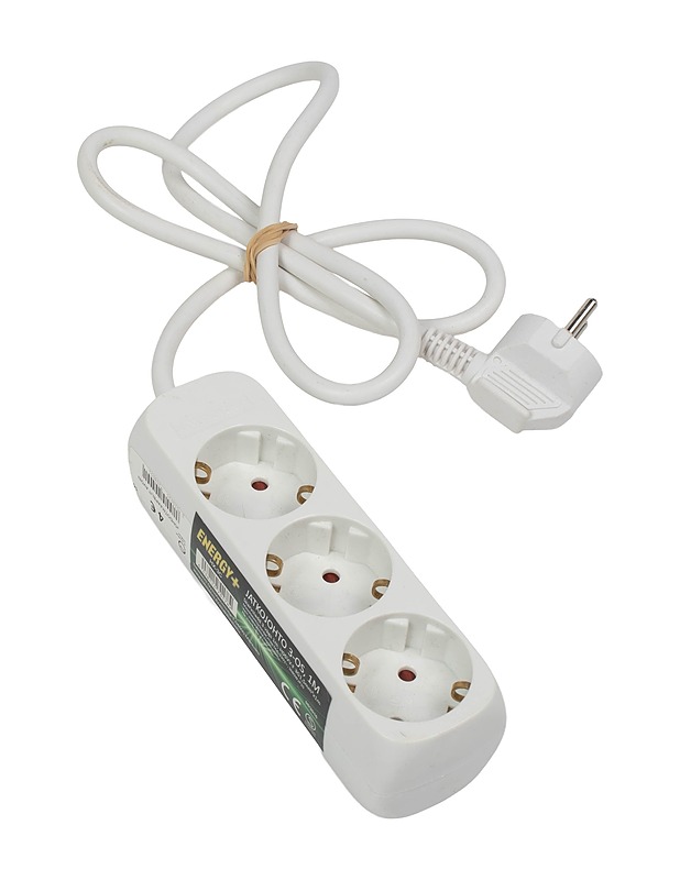 Kolmepaikkainen maadoitettu jatkojohto  - Muu elektroniikka - 10105517277 - 0