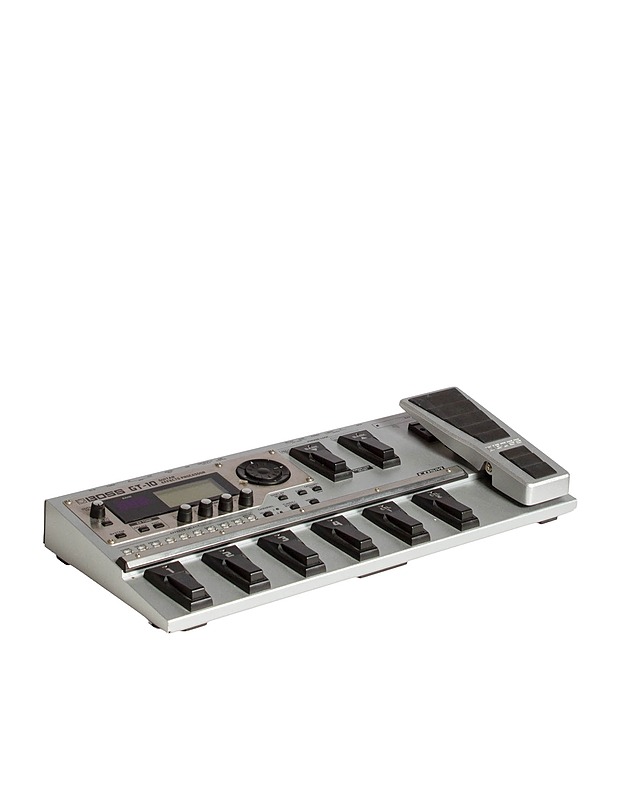 BOSS GT-10 -Guitar Effects Prosessor  - Vahvistimet ja soitintarvikkeet - 10105518883 - 0