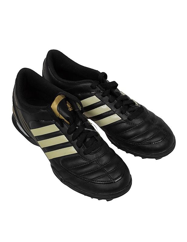 ADIDAS Davicto -kengät, koko 38 2/3  - Muut urheiluvälineet ja vapaa-aika - 10105520731 - 0