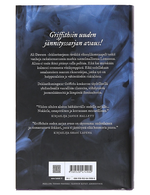 Kuolema ei katso aikaa - Griffiths, Elly - Kirja lahjaksi - 10105520969 - 1