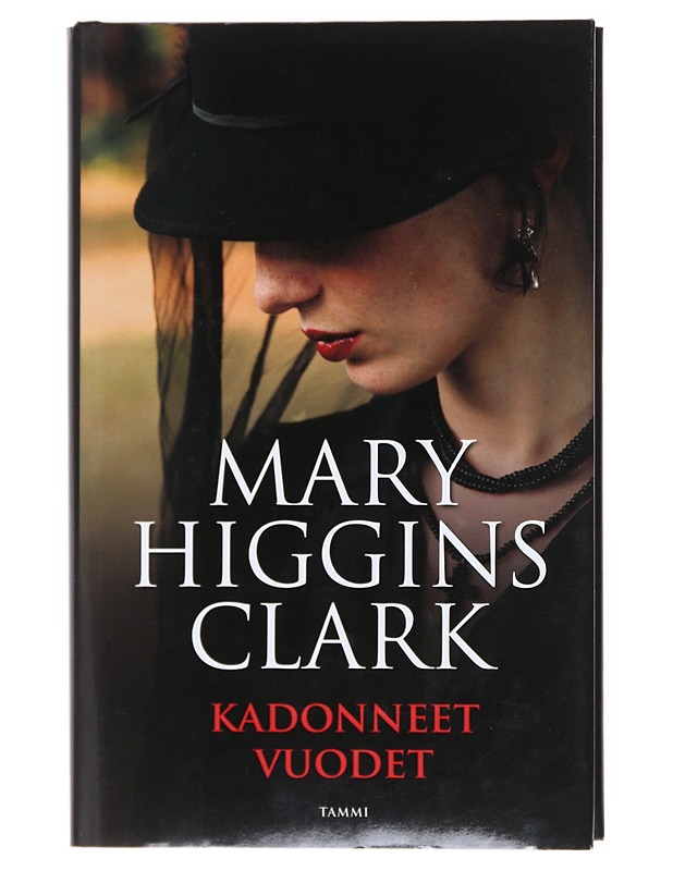 Kadonneet vuodet - Clark, Mary Higgins - Kaunokirjallisuus - 10105521419 - 0