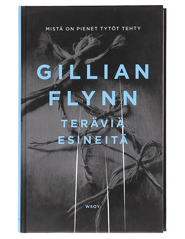 Teräviä esineitä - Flynn, Gillian - Jännitys ja dekkarit - 10105522511 - 0