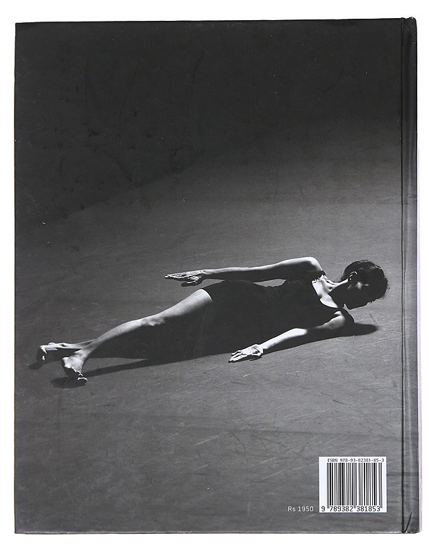 Tilt Pause Shift: Dance Ecologies in India - Tietokirjat ja oppaat - 10105522596 - 1