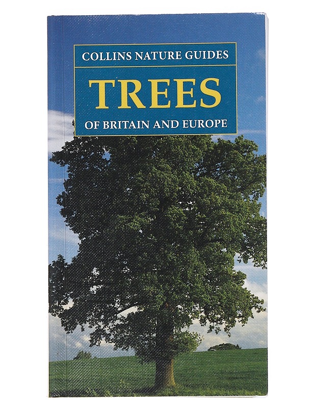 Trees of Britain & Europe - Aas, G. - Tietokirjat ja oppaat - 10105523164 - 0