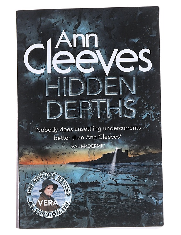 Hidden Depths - Cleeves, Ann - Jännitys ja dekkarit - 10105523438 - 0