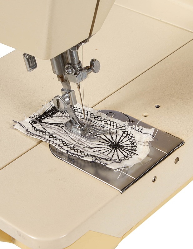 SINGER Futura  -ompelukone  - Kodinkoneet - 10105524188 - 4