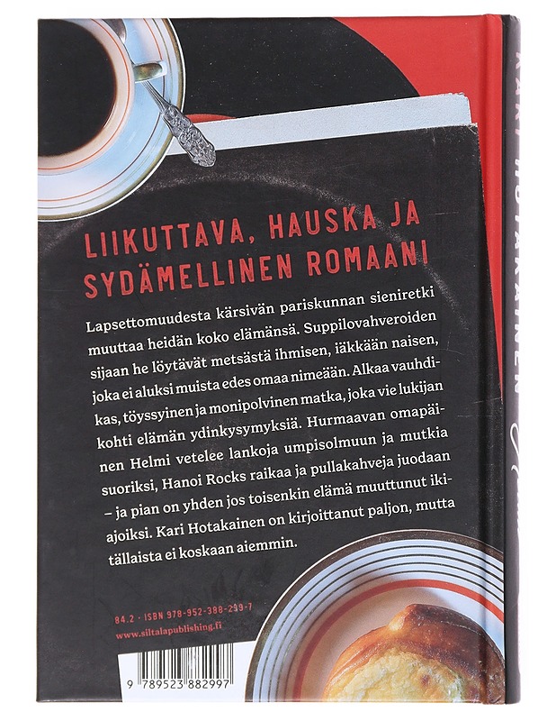Helmi - Kari Hotakainen - Romaanit ja novellit - 10105524192 - 1
