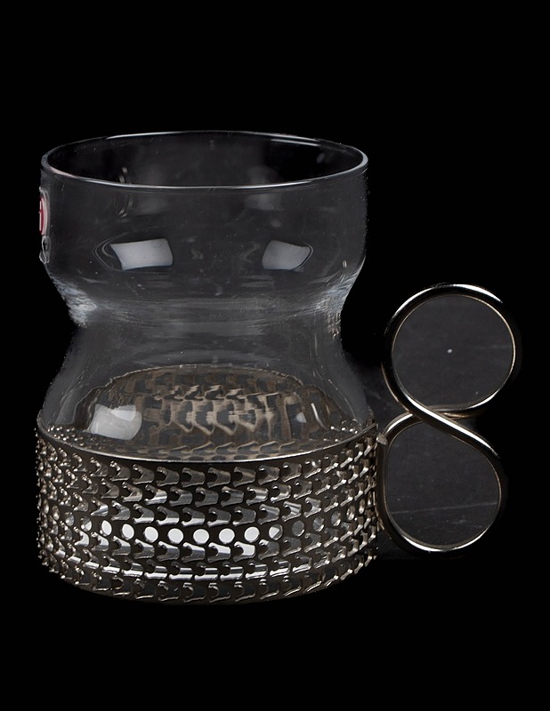 IITTALA Tsaikka lasi pidikkeellä - Designsuosikit - 10105524931 - 1