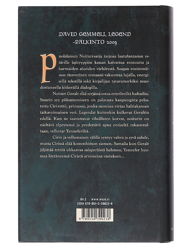 Noituri : Haltiain verta - Sapkowski, Andrzej - Romaanit ja novellit - 10105524955 - 1