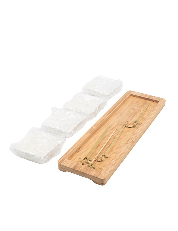 Pienet tarjoilukulhot alustalla - Tarjoiluastiat - 10105525651 - 1