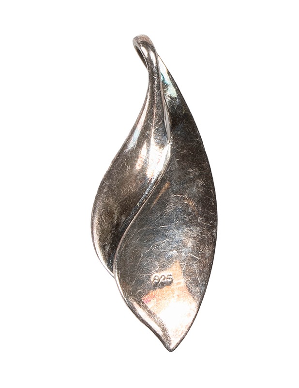 Hopeinen amuletti - Askartelu - 10105525805 - 0