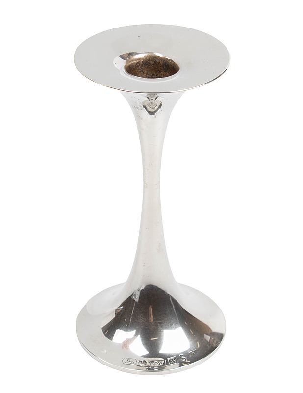 KULTAKESKUS OY Trumpetti kynttilänjalka, 14,5 cm - Kynttilänjalat - 10105526378 - 1