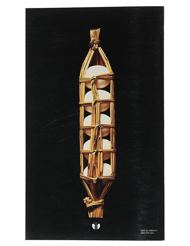 Kuinka pakkaan viisi kananmunaa : japanilaista pakkaustaidetta - Taideteollisuusmuseo - Taide- ja kulttuurikirjat - 10105527714 - 1