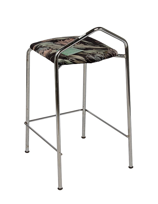 Baarijakkara - Tuolit ja penkit - 10105527833 - 1