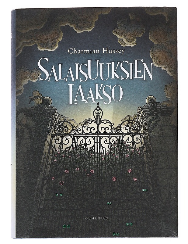 Salaisuuksien laakso - Hussey, Charmian - Fantasia- ja scifi - 10105527922 - 0