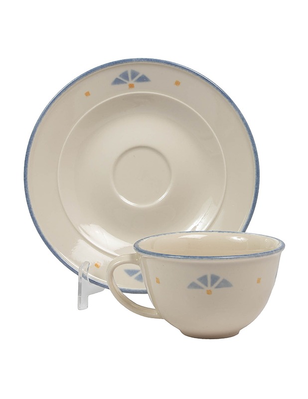 PENTIK Tapio teekuppi tassilla  - Lautaset ja kulhot - 10105529762 - 1