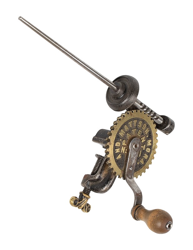 AND. MATTSON MORA Patent N:I puolauskone - Koriste-esineet - 10105529827 - 0