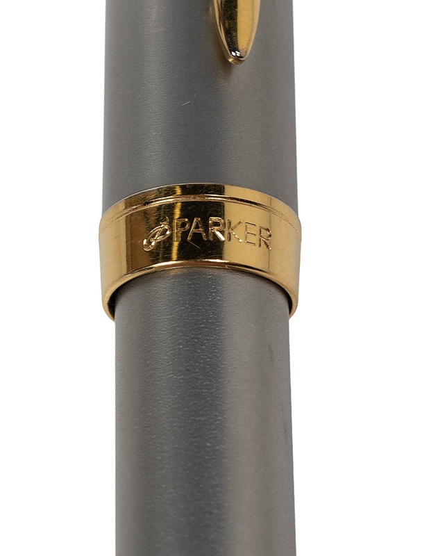 PARKER SONNET kynä - teräs/kulta - Askartelu - 10105530421 - 2