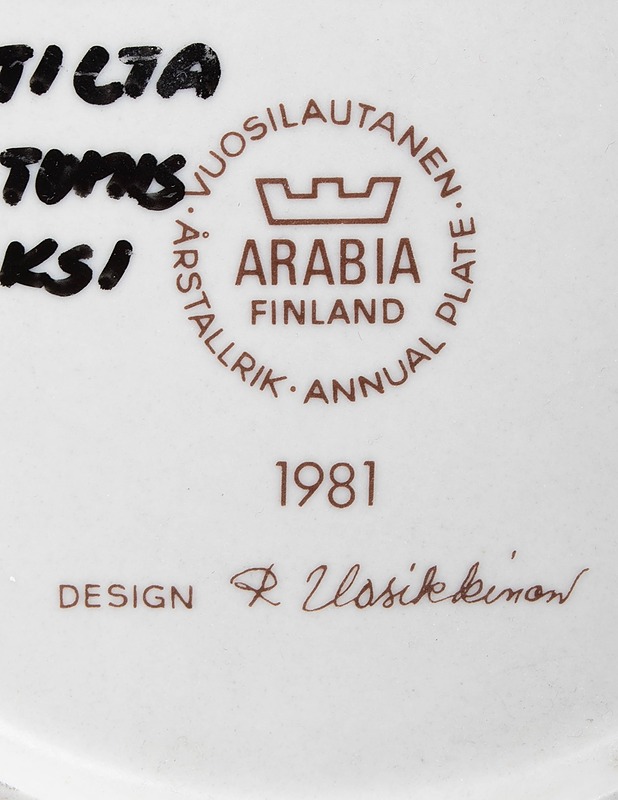 ARABIA Kalevala 1981 vuosilautanen - Designsuosikit - 10105530617 - 2