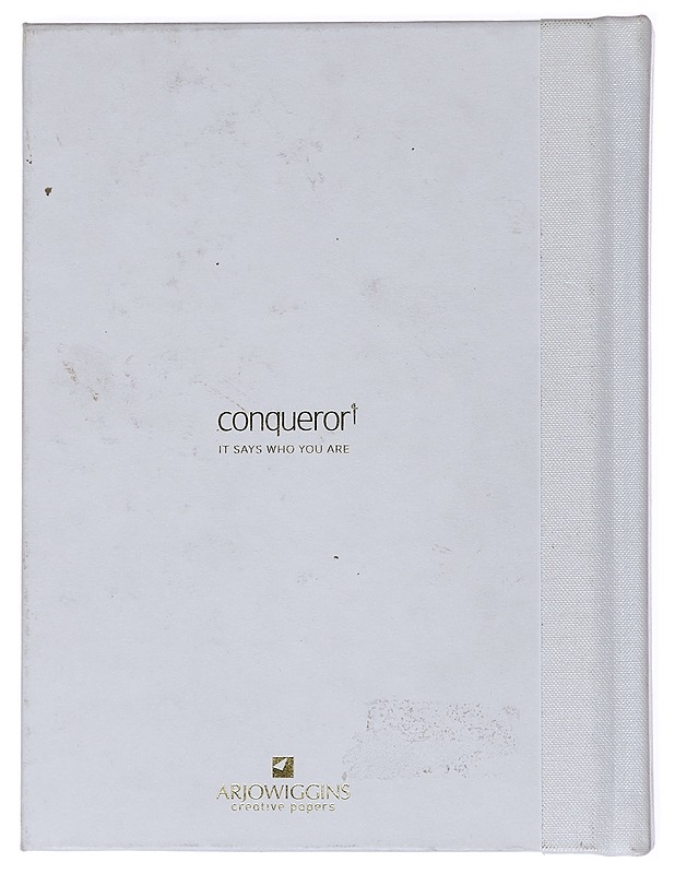 Conqueror - Trusted to tell your story - Tietokirjat ja oppaat - 10105530712 - 1