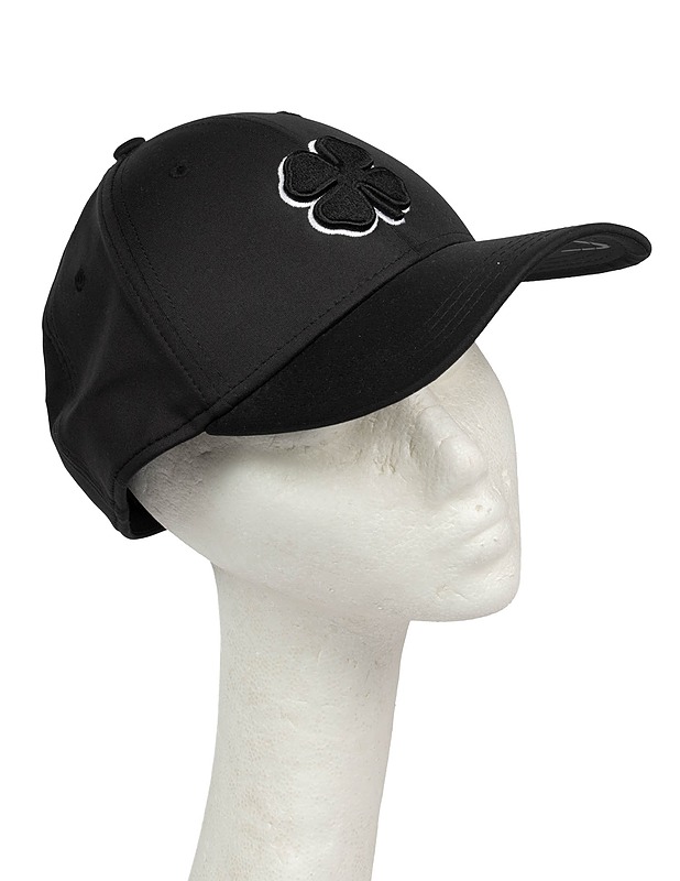 BLACK CLOVER lippis, L/XL