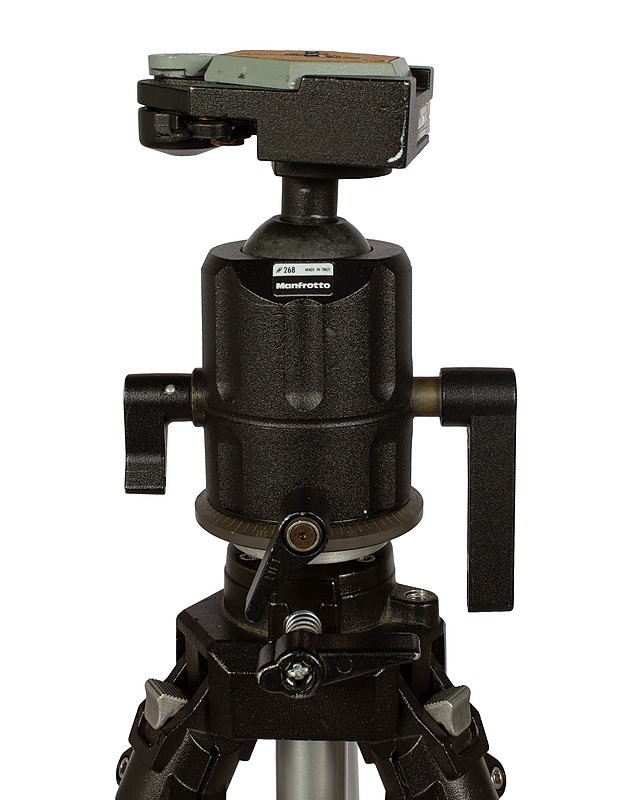 MANFROTTO 055 tripod + MANFROTTO 268 head pikakiinnityslevy   - Muu elektroniikka - 10105531431 - 1