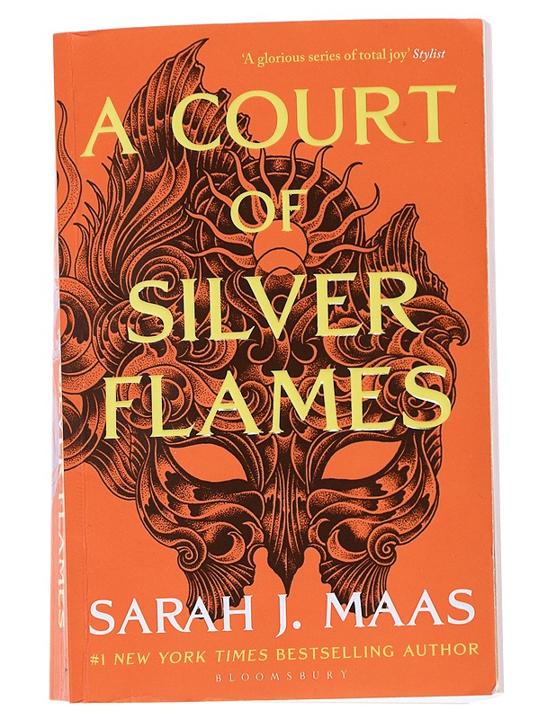 A court of silver flames - Sarah J. Maas