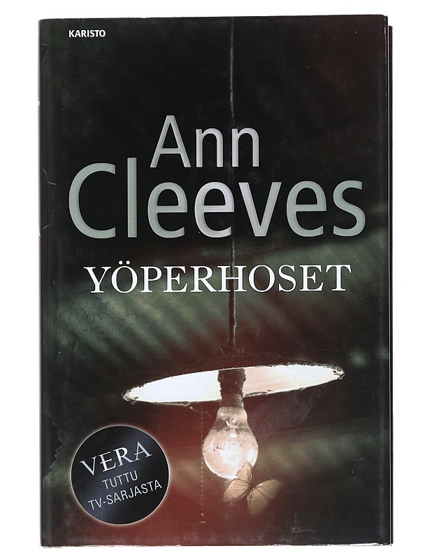Yöperhoset - Cleeves, Ann - Jännitys ja dekkarit - 10105532353 - 0