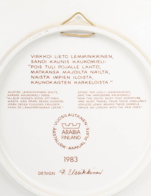 ARABIA Kalevala vuosilautanen - 1983 - Designsuosikit - 10105532403 - 2