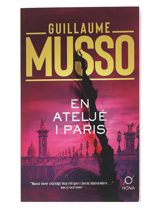 En ateljé i Paris - Musso, Guillaume - Romaanit ja novellit - 10105534083 - 0