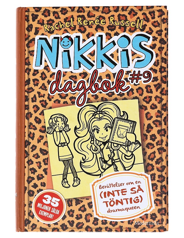Nikkis dagbok 9 : Berättelser om en (inte så töntig) dramaqueen - Russell, Rachel Renée - Romaanit ja novellit - 10105535835 - 0