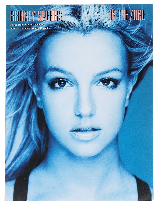 In the zone - Britney Spears - Tietokirjat ja oppaat - 10105538464 - 0