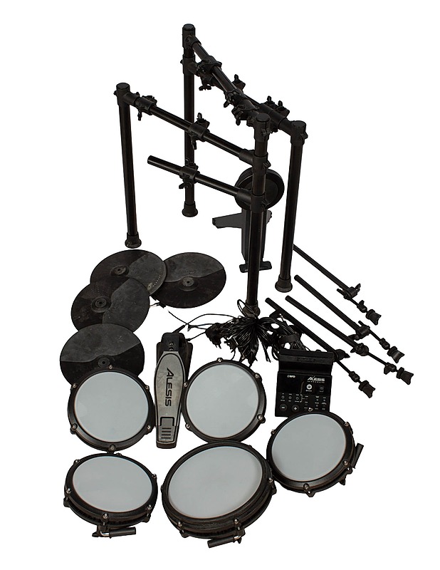 ALESIS Nitro Max sähkörumpusetti - Soittimet - 10105538572 - 0